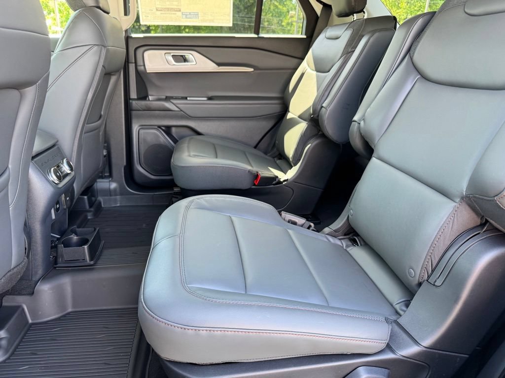 New 2026 Ford Explorer Active w/ Active Comfort Package AWD/4WD image 20