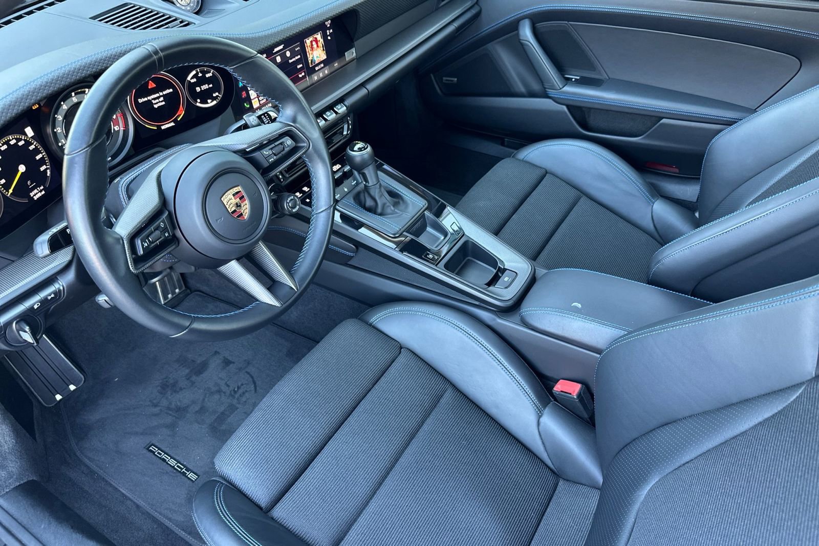Certified 2022 Porsche 911 GT3 RWD image 4