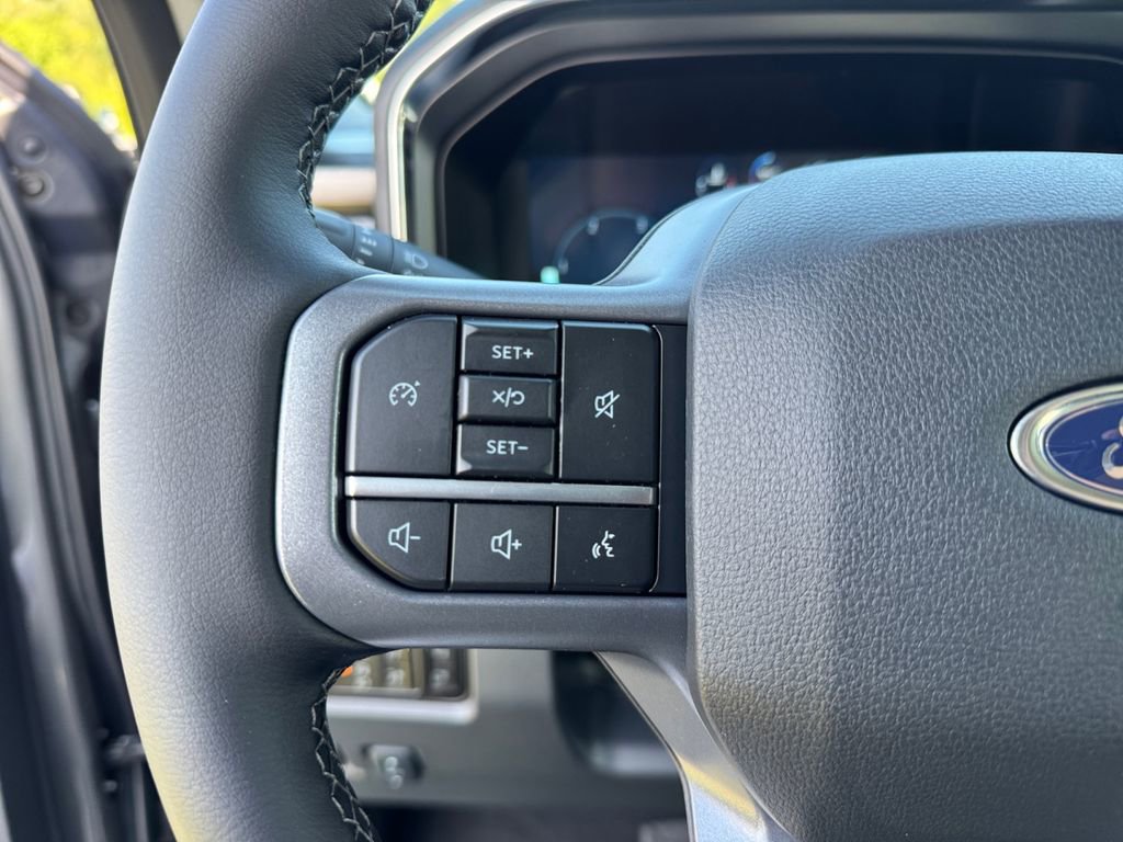 New 2026 Ford F250 Lariat image 24