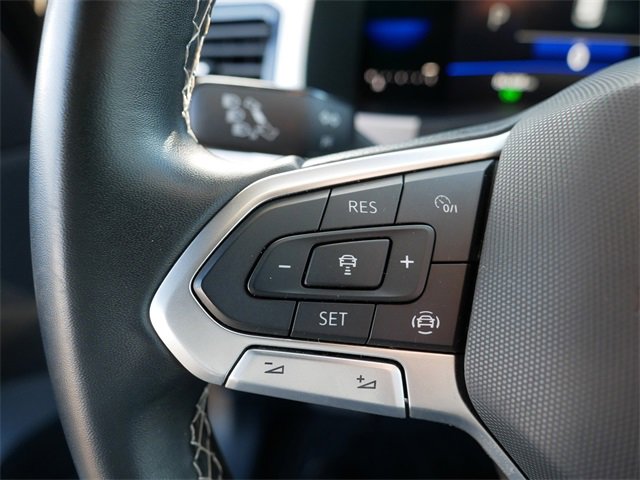 Used 2022 Volkswagen Atlas SE w/ Black Wheel Package image 25