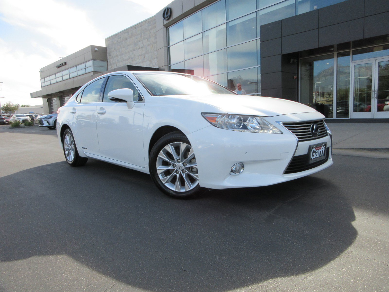Used 2013 Lexus ES 300h w/ Luxury Pkg FWD image 13
