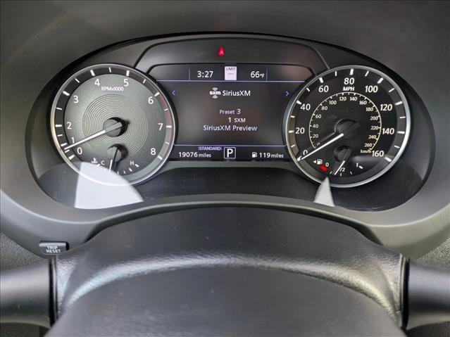 Used 2023 INFINITI QX55 Essential w/ Accent Package image 11