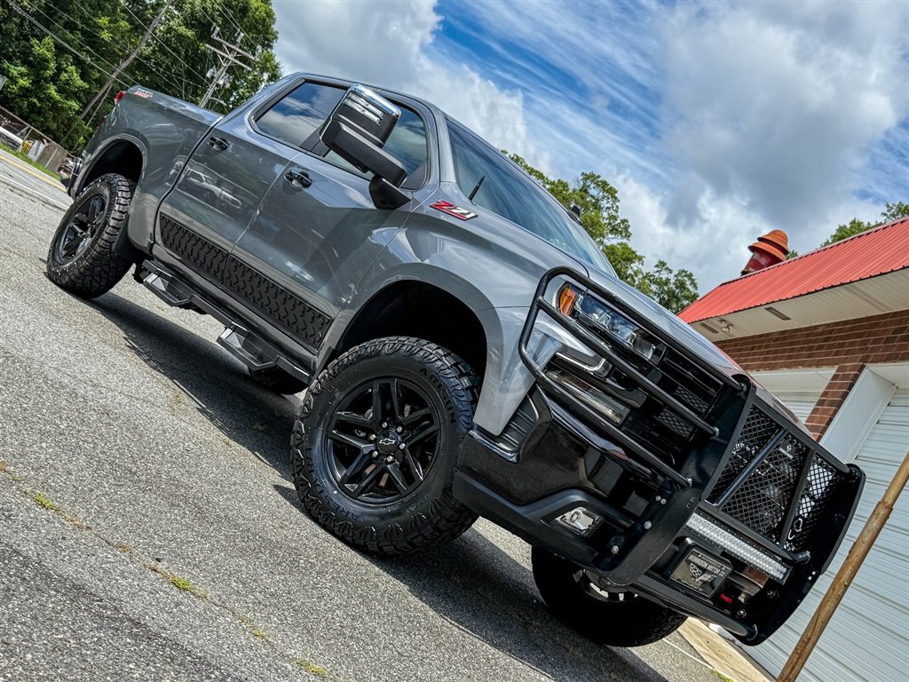 Used 2021 Chevrolet Silverado 1500 LT Trail Boss w/ Bed Protection Package AWD/4WD image 24
