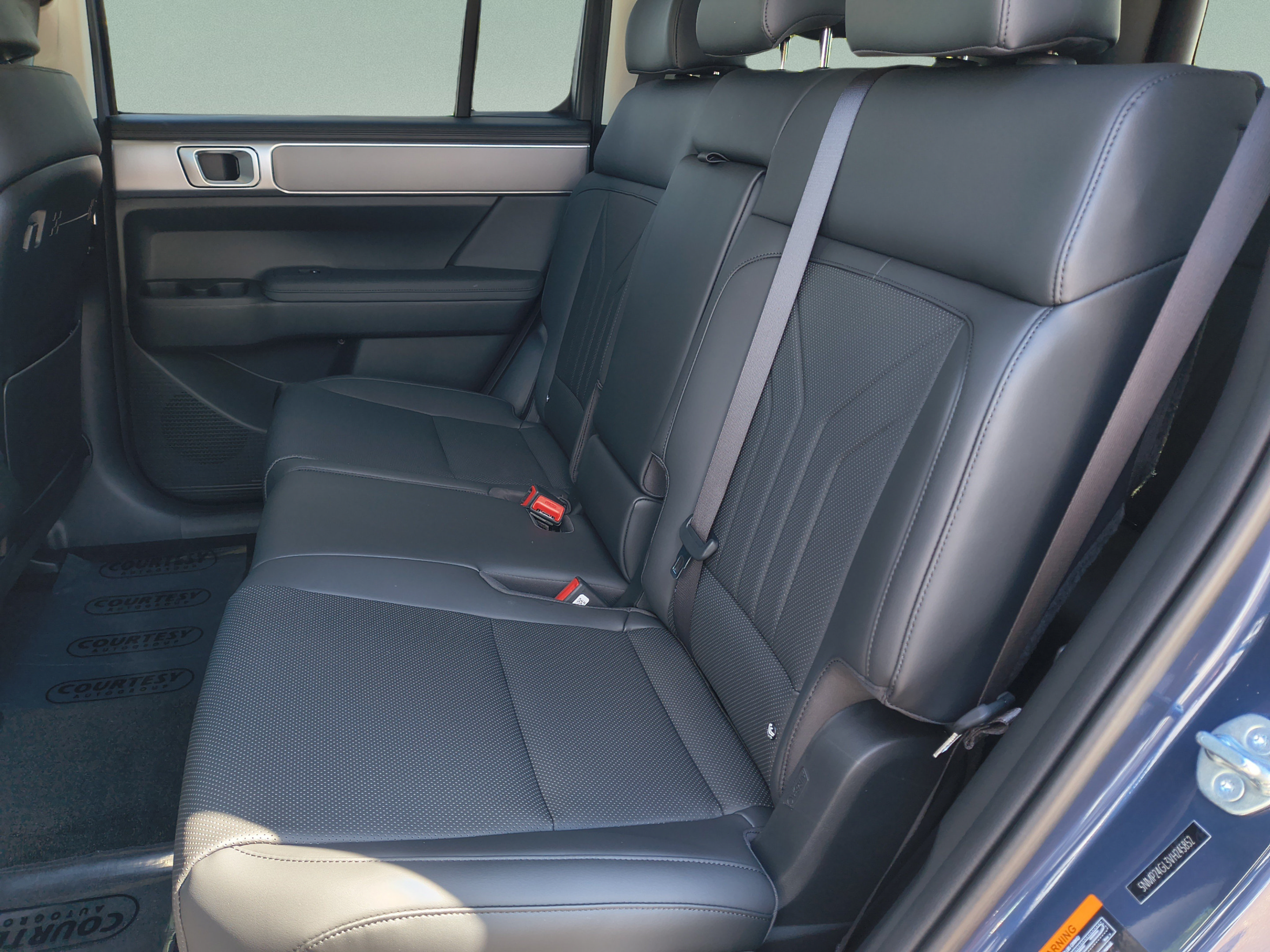 New 2027 Hyundai Santa Fe SEL FWD image 18
