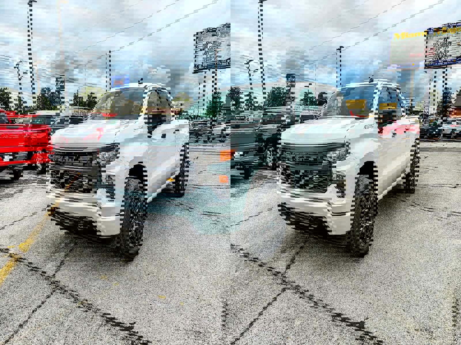 New 2026 Chevrolet Silverado 1500 Custom image 3