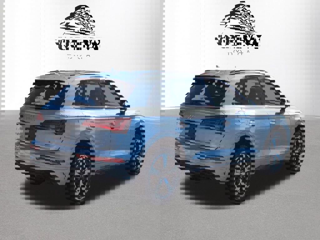 Used 2023 Audi Q5 2.0T Prestige image 4