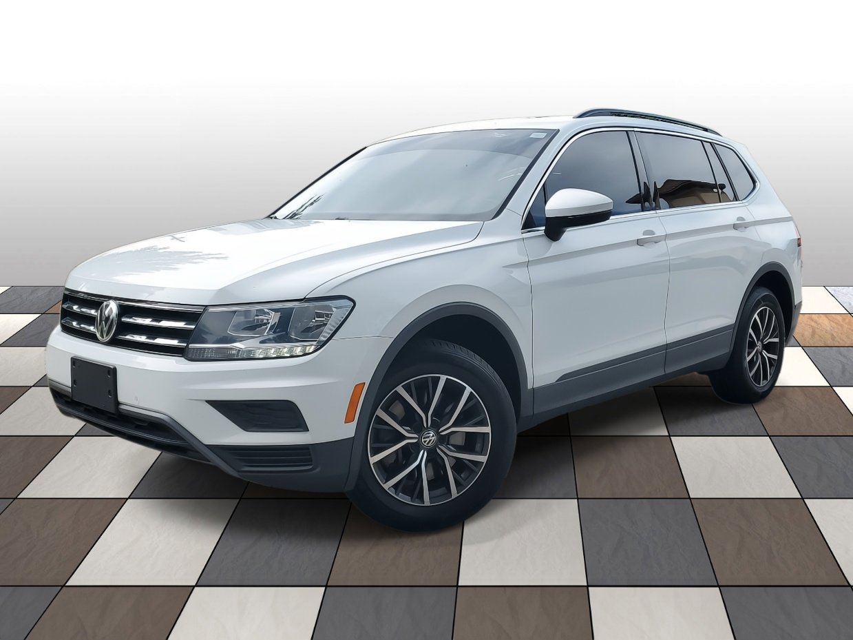 Used 2019 Volkswagen Tiguan SE w/ Panoramic Sunroof Package