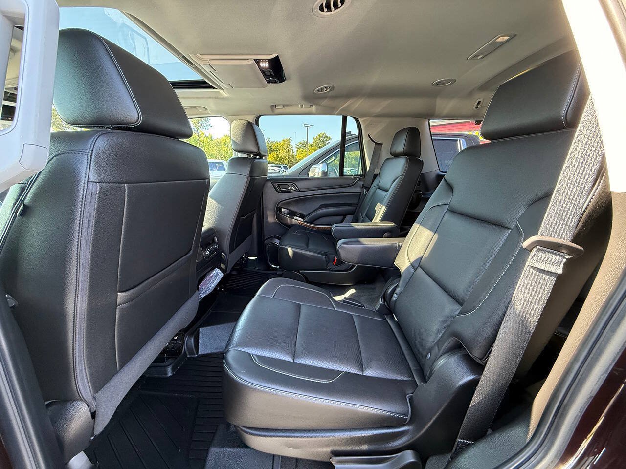 Used 2020 Chevrolet Tahoe Premier AWD/4WD image 18