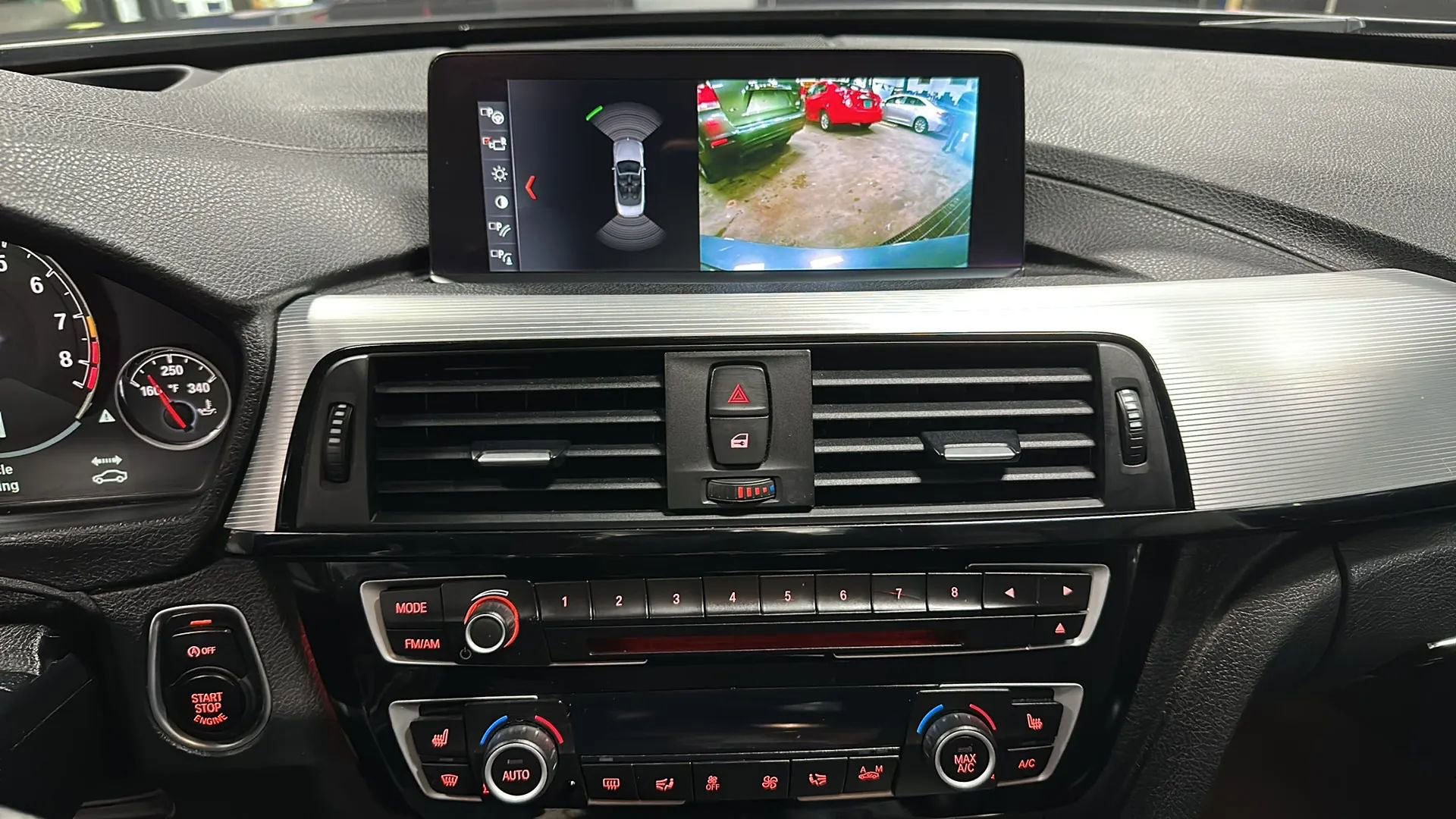 Used 2018 BMW M4 Convertible image 30