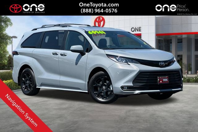 Used 2026 Toyota Sienna XLE Woodland Edition