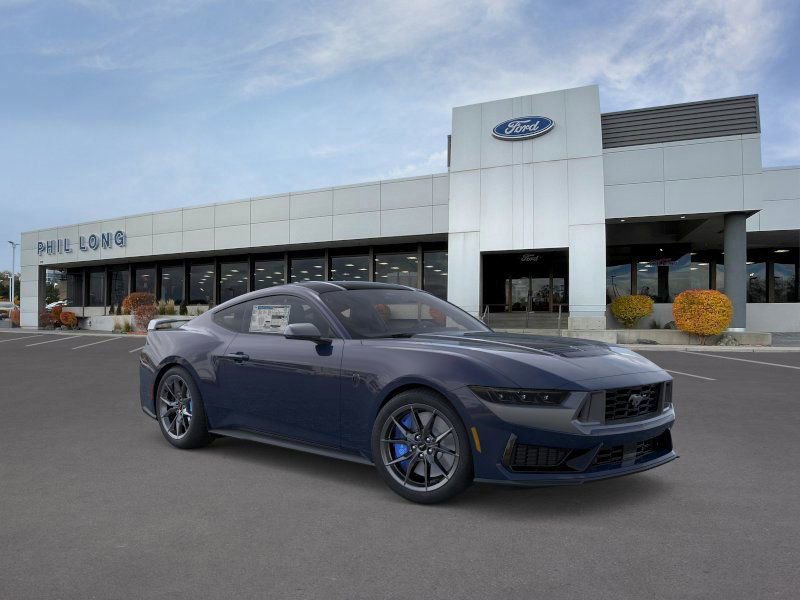 New 2025 Ford Mustang Dark Horse image 7