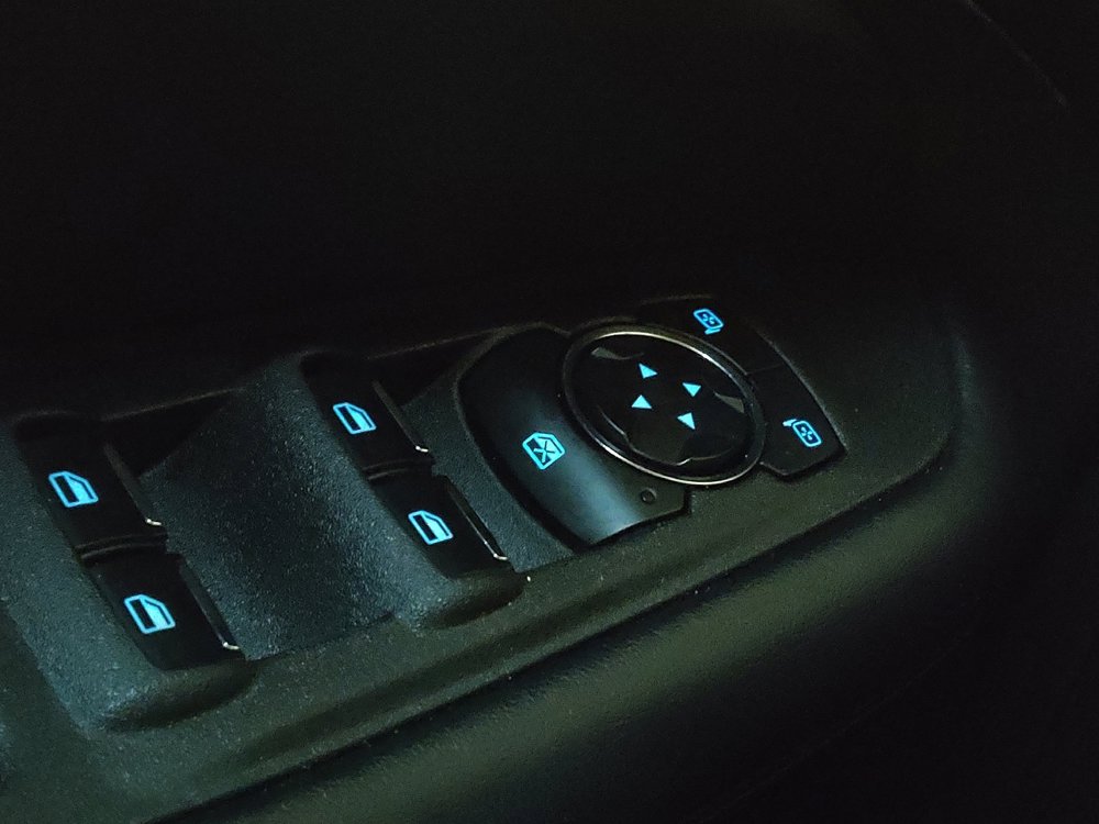 Used 2024 Ford Edge SEL image 27