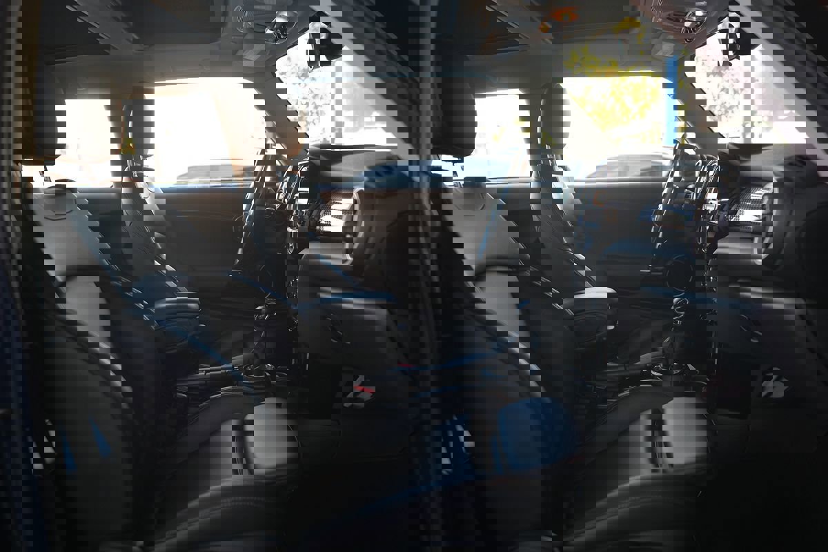 Used 2014 MINI Cooper S image 30