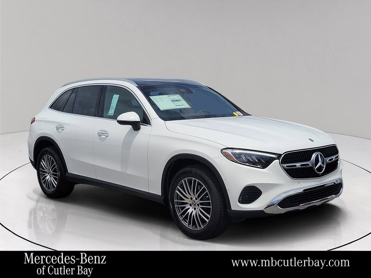 New 2026 Mercedes-Benz GLC 300 image 1