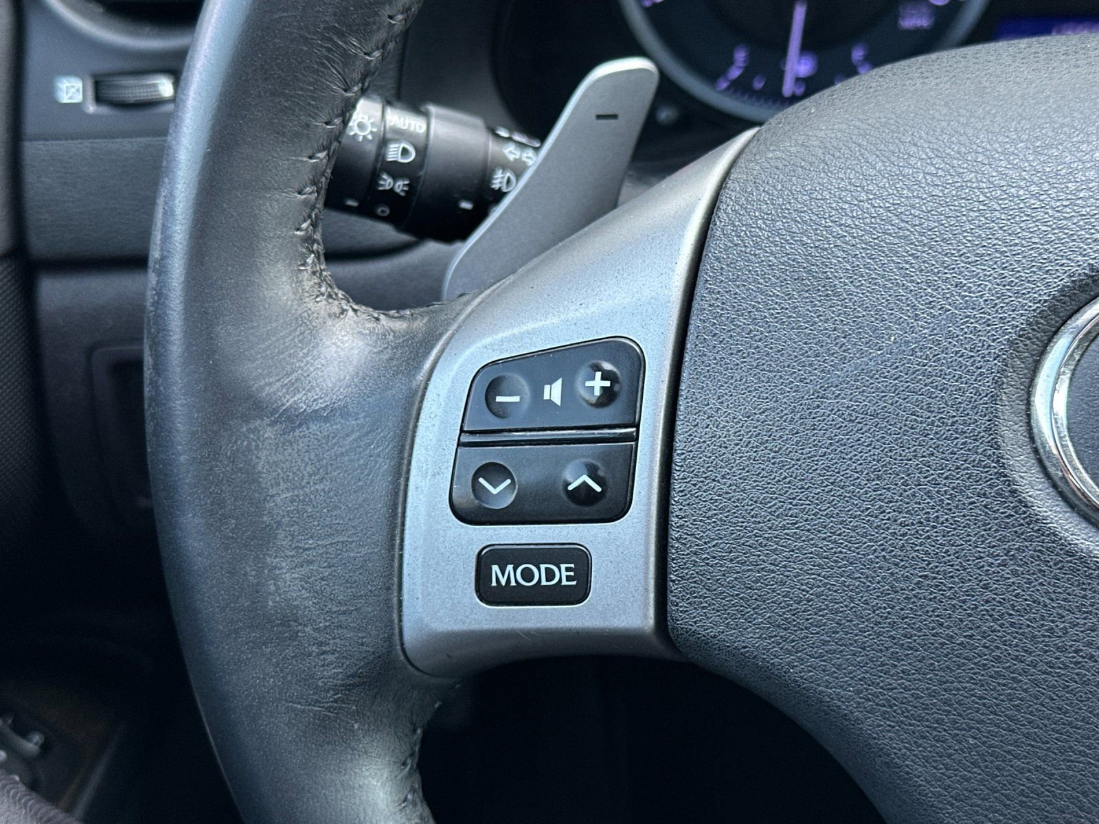 Used 2011 Lexus IS 250 w/ Premium Pkg Value Edition RWD image 25