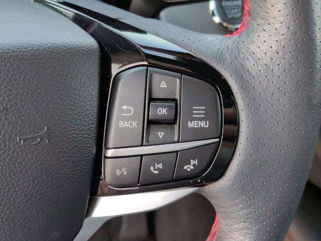 Used 2025 Ford Explorer ST-Line image 19