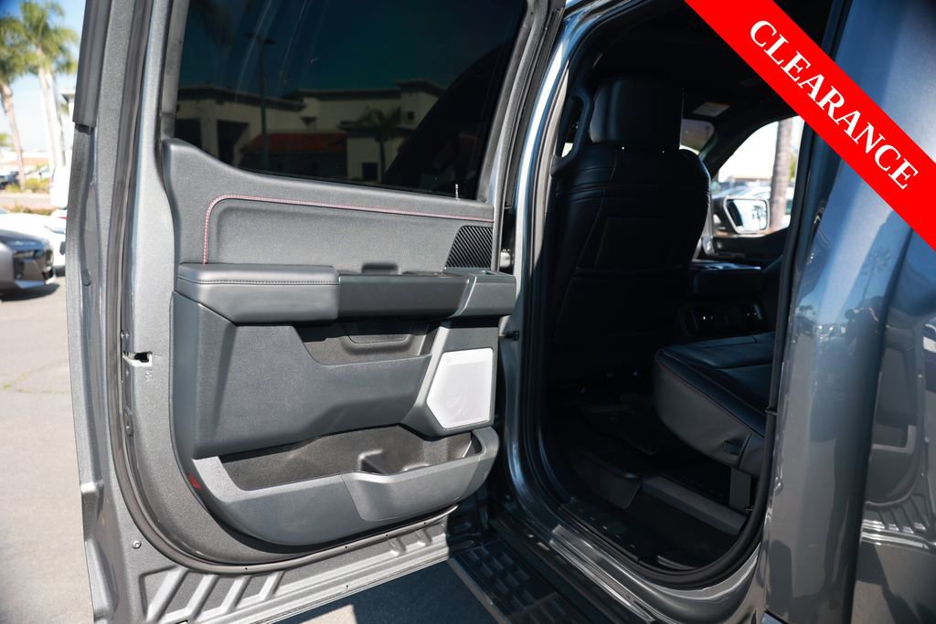 Used 2025 Ford F150 Raptor AWD/4WD image 37