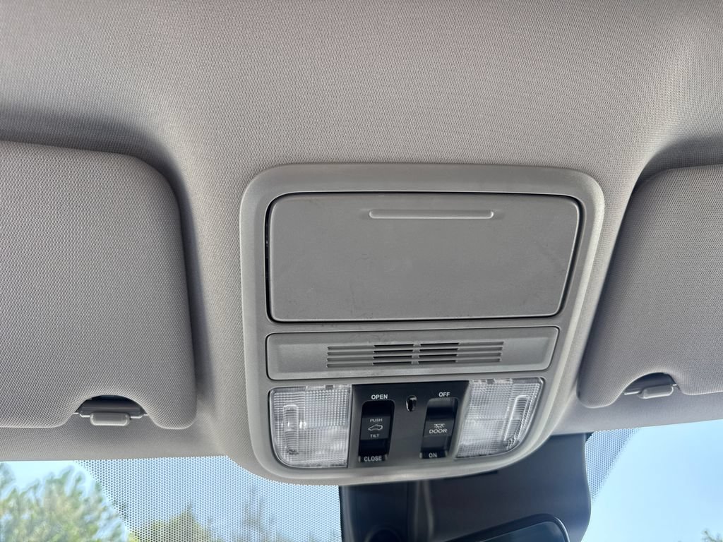 Used 2022 Honda Pilot Special Edition image 28