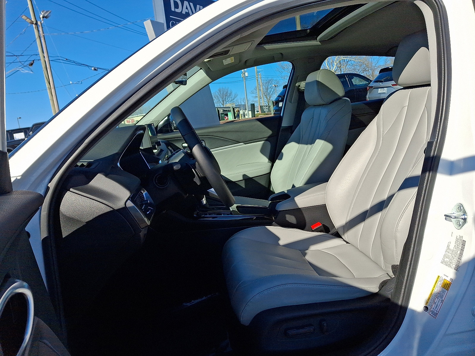 Certified 2025 Acura Integra image 13