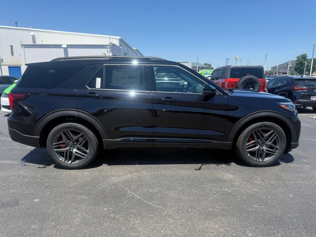 New 2026 Ford Explorer ST w/ Sun And Sound Package AWD/4WD image 2