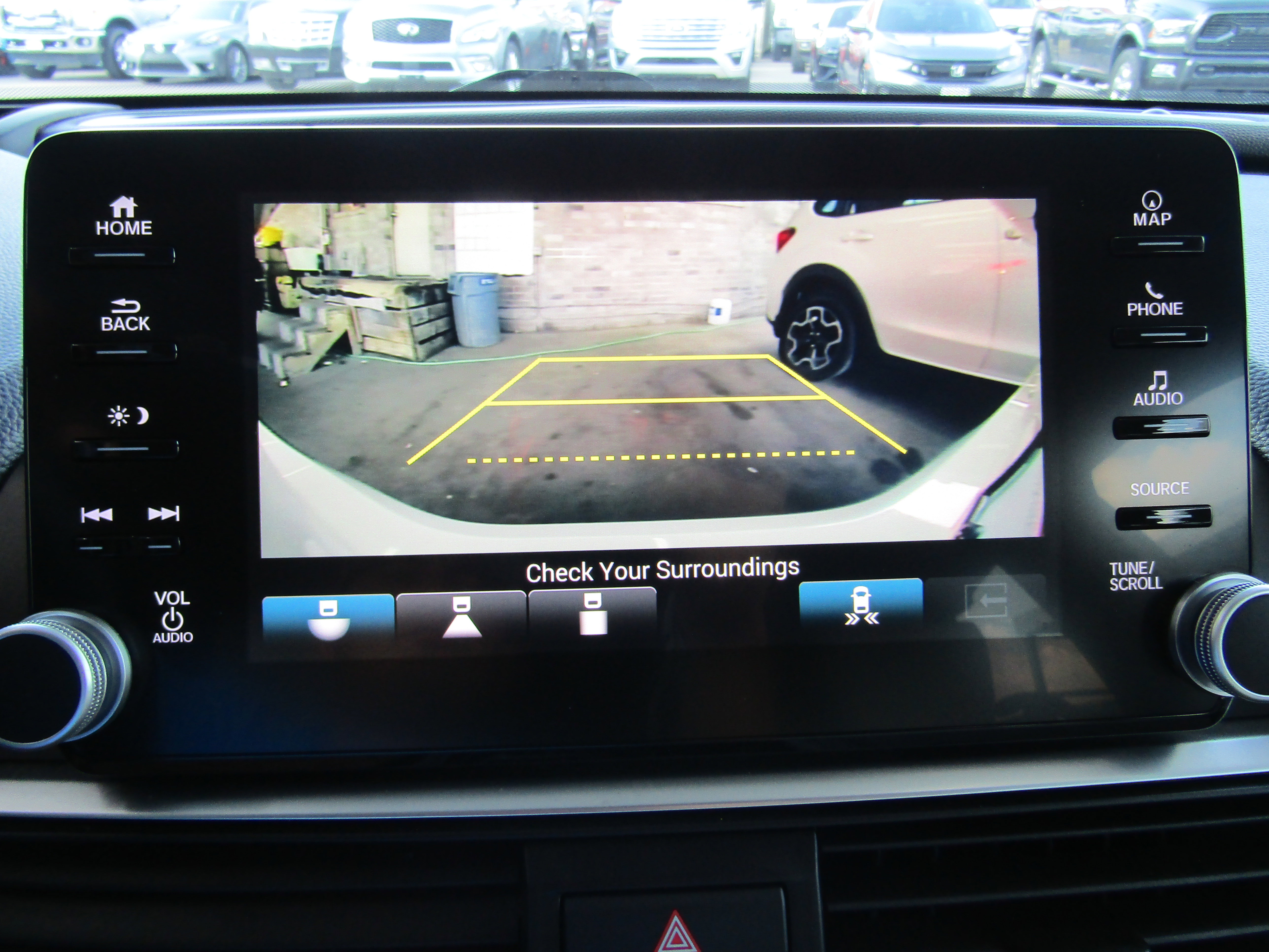 Used 2019 Honda Accord Touring image 18