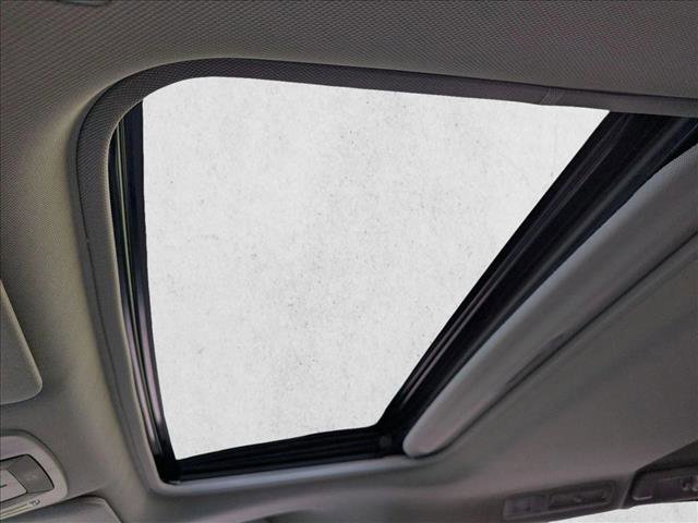 Used 2021 Toyota Sienna Limited FWD image 14