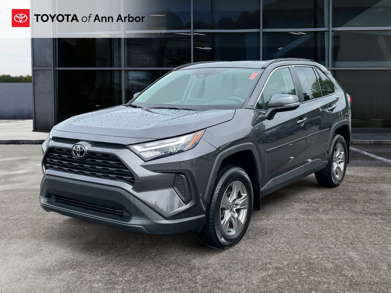 Used 2023 Toyota RAV4 XLE w/ Convenience Package AWD/4WD image 9