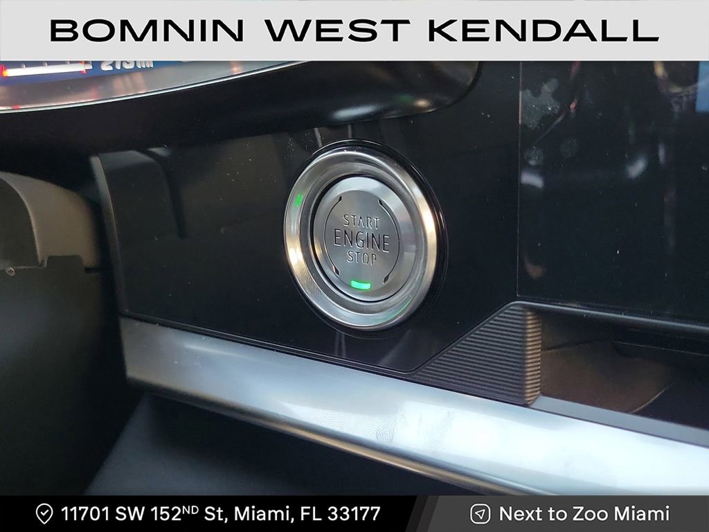 Used 2025 Chevrolet Corvette Z06 image 15