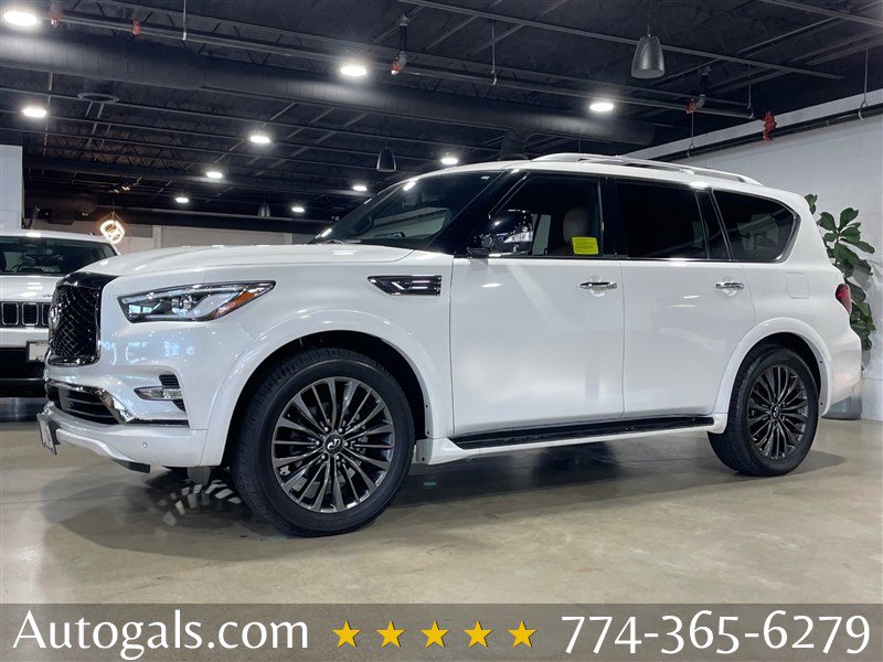 Used 2024 INFINITI QX80 Sensory