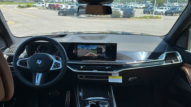 New 2026 BMW X7 xDrive40i w/ M Sport Package image 24