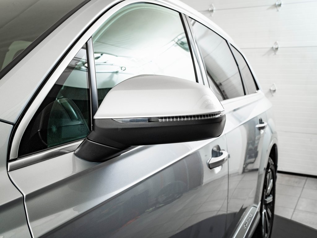 Used 2018 Audi Q7 3.0T Prestige w/ Prestige Package image 17