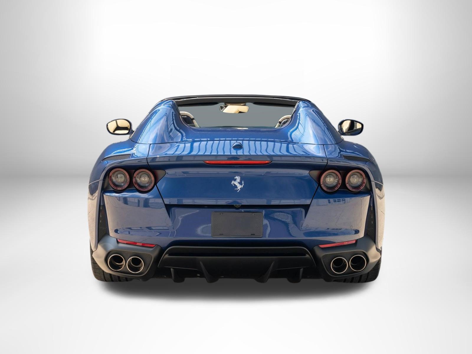 Used 2021 Ferrari 812 GTS RWD image 9