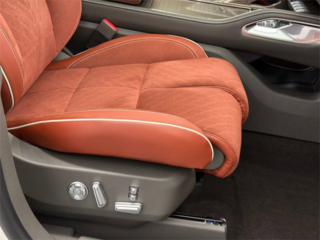 Certified 2024 Lincoln Nautilus Black Label w/ Jet Appearance Package (87T) image 12