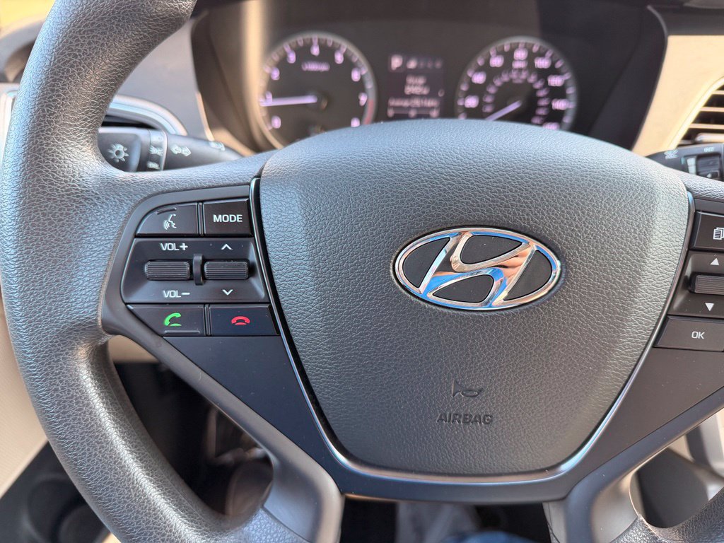 Used 2015 Hyundai Sonata SE FWD image 19