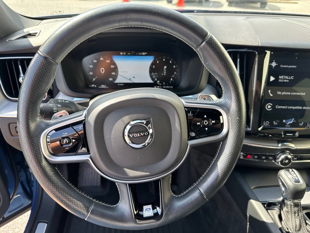 Used 2018 Volvo XC60 T6 R-Design w/ Convenience Package AWD/4WD image 34