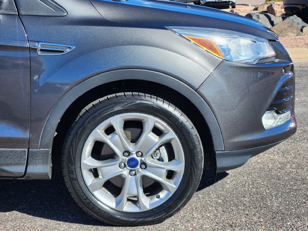 Used 2016 Ford Escape Titanium AWD/4WD image 29