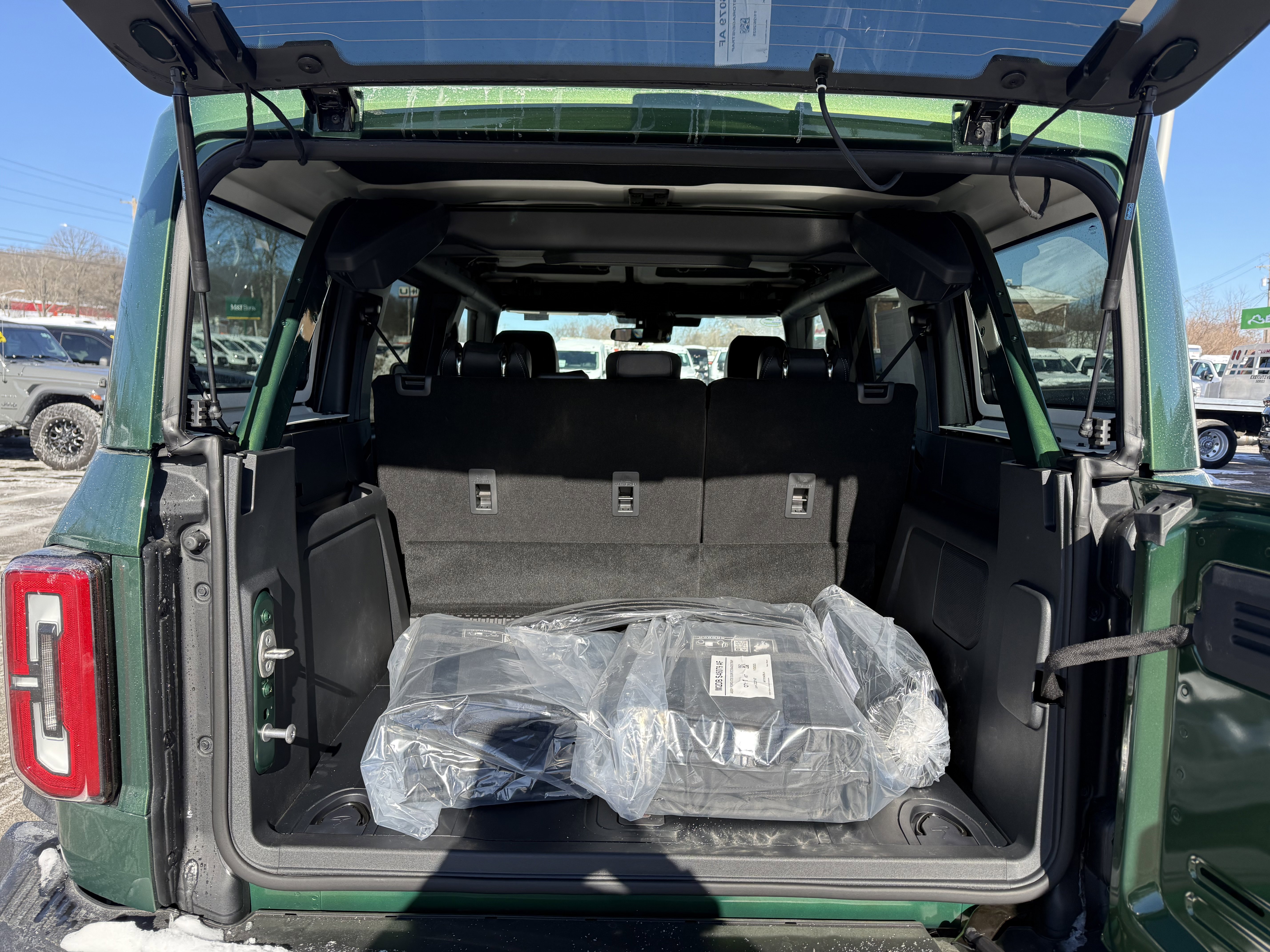 New 2025 Ford Bronco Big Bend w/ Black Diamond Package AWD/4WD image 9