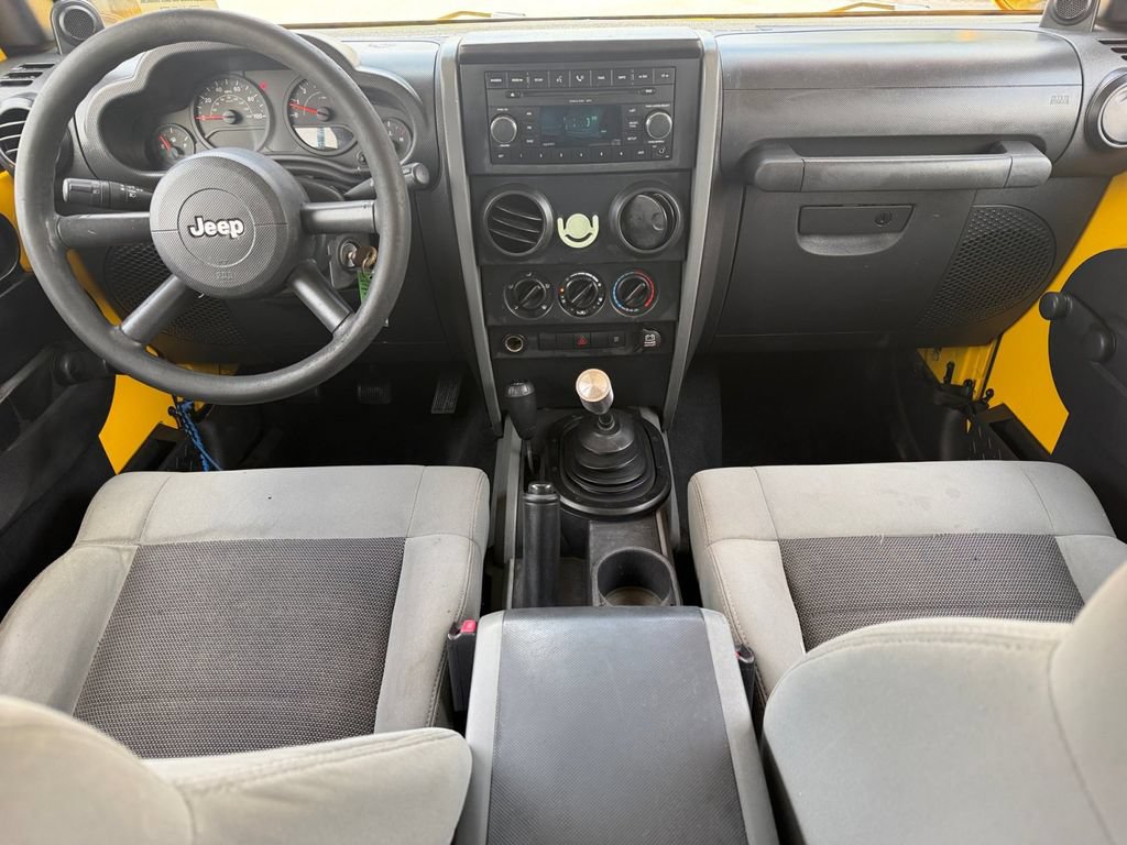 Used 2008 Jeep Wrangler Unlimited X AWD/4WD image 17