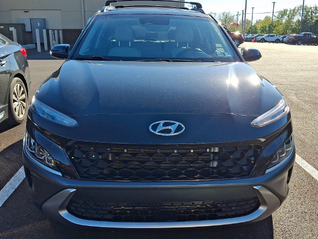 Used 2023 Hyundai Kona Limited AWD/4WD image 2