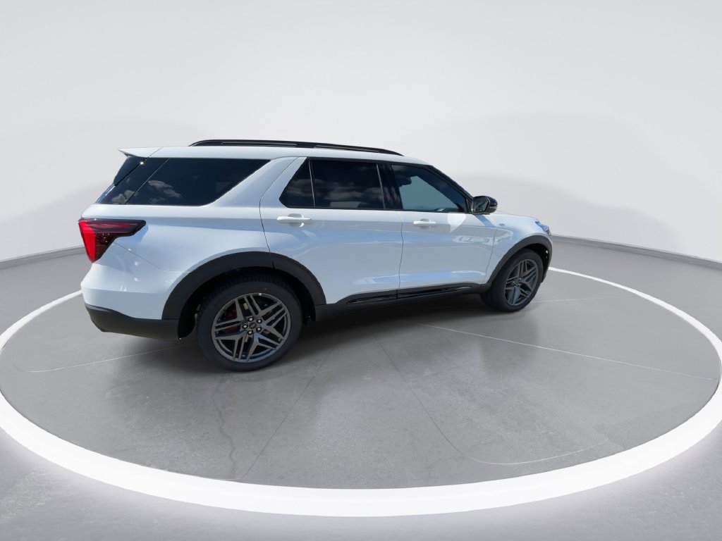 New 2026 Ford Explorer ST-Line w/ ST-Line Street Pack RWD image 8