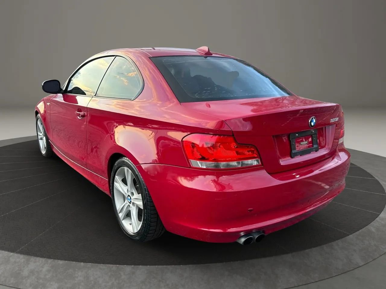 Used 2012 BMW 128i Coupe image 4