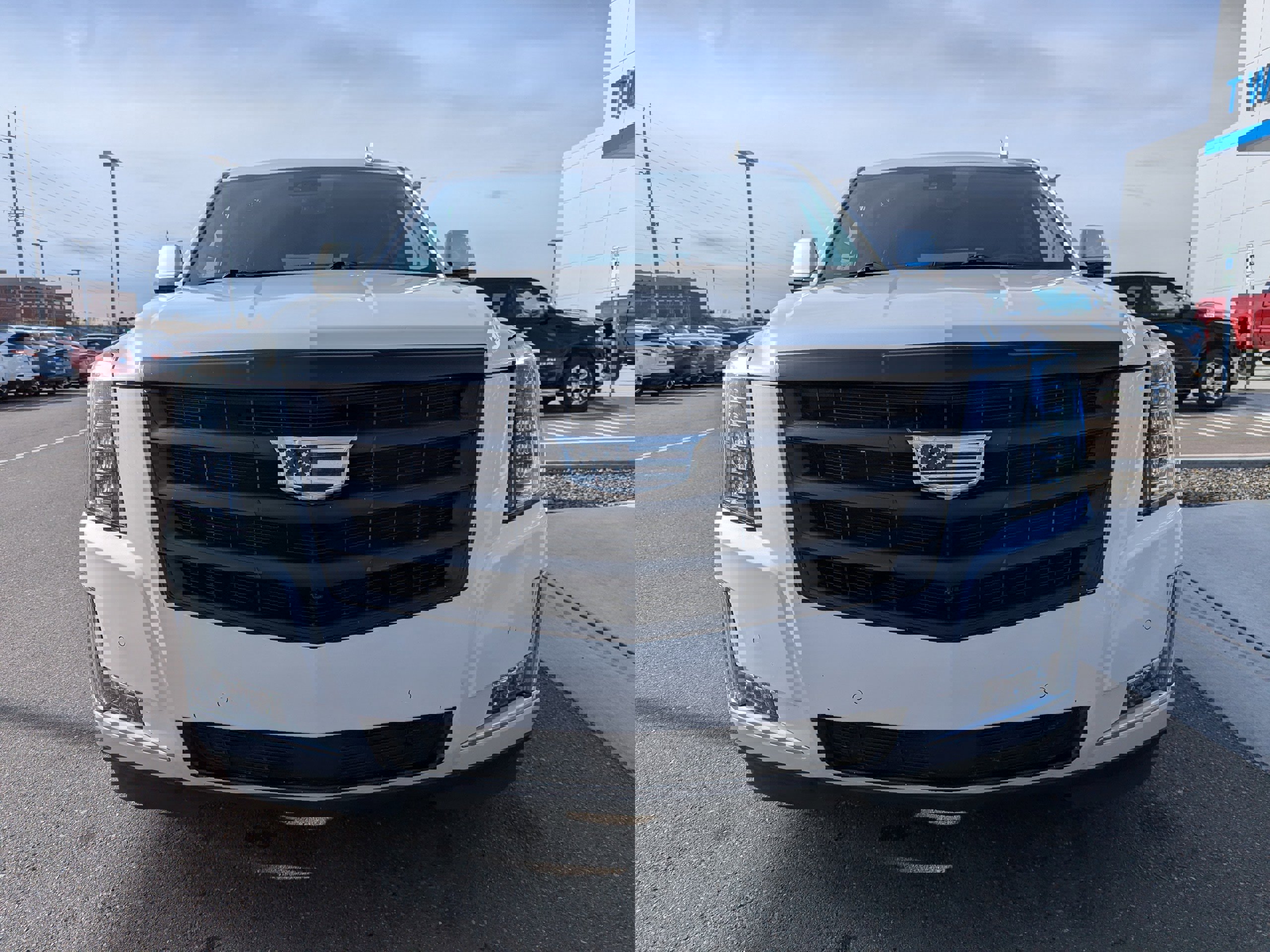 Used 2020 Cadillac Escalade Premium Luxury image 5