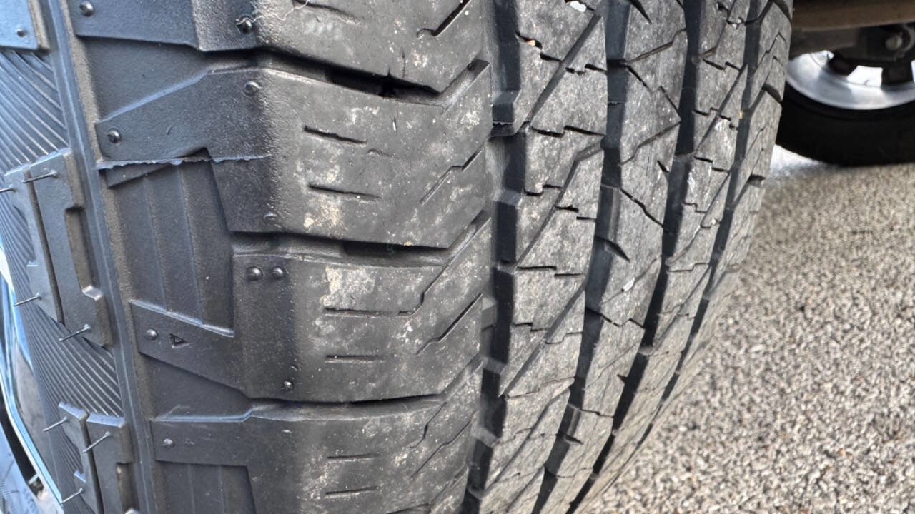 Used 2023 Chevrolet TrailBlazer ACTIV image 37