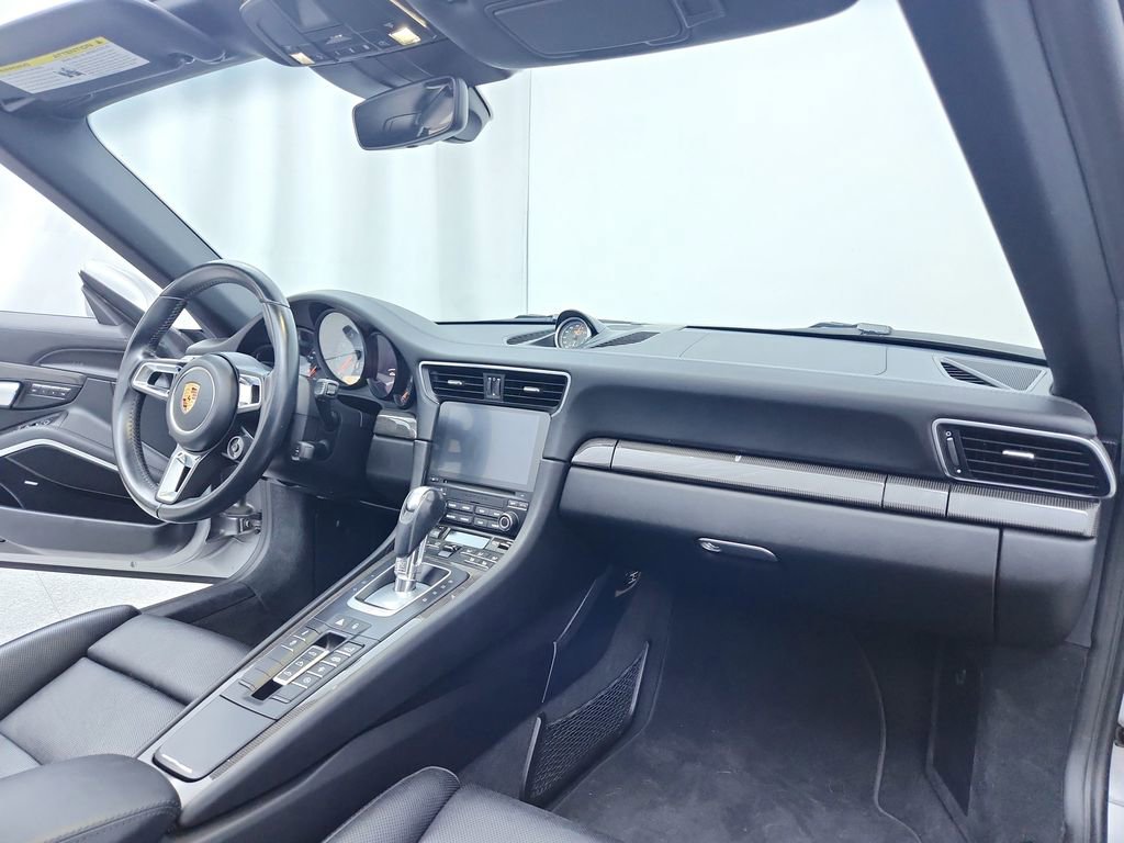 Used 2017 Porsche 911 Carrera 4S image 29