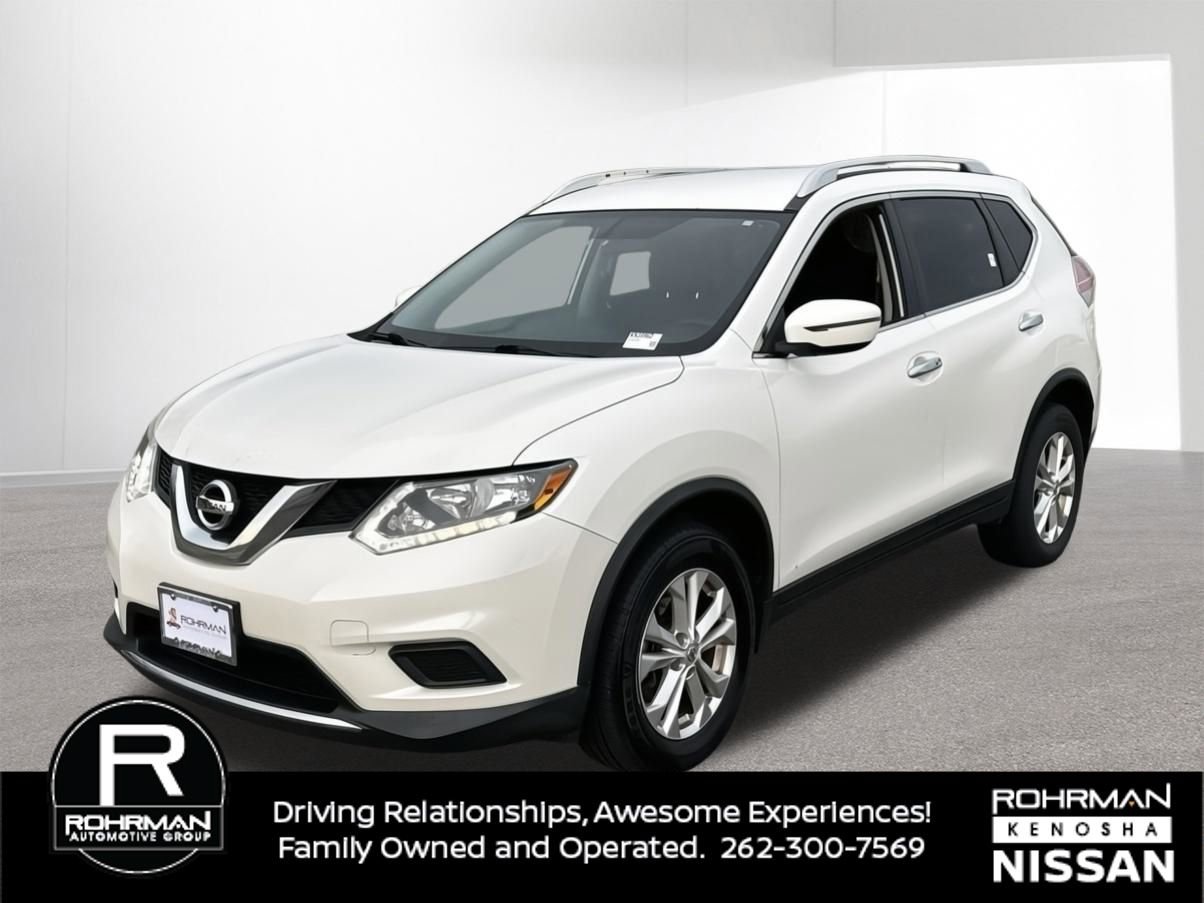 Used 2016 Nissan Rogue SV image 1