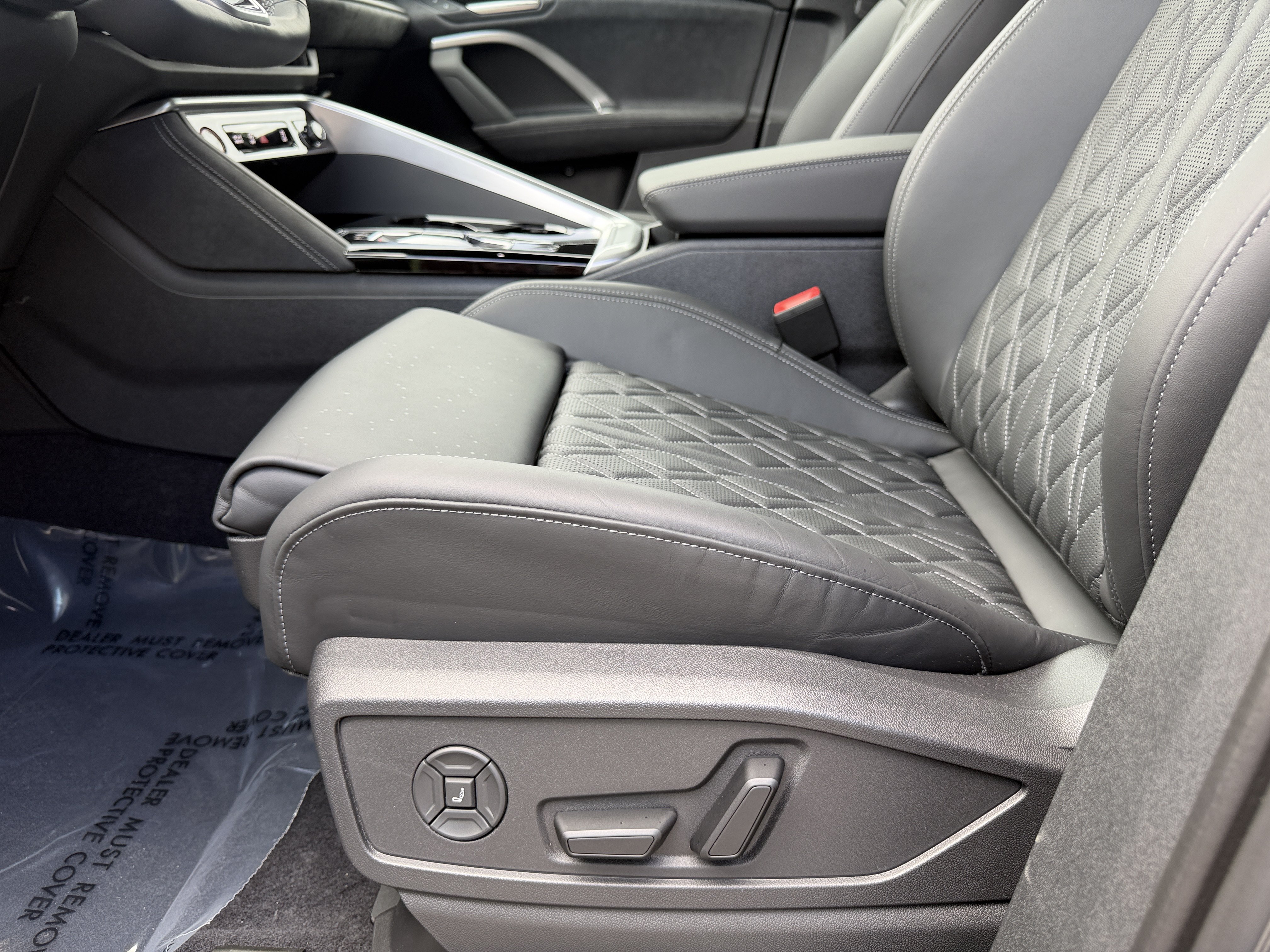 New 2026 Audi SQ5 Premium Plus AWD/4WD image 22
