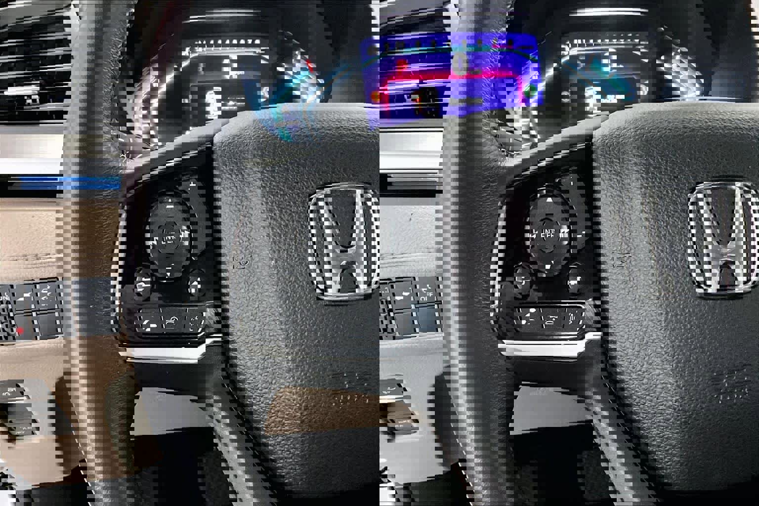 Used 2023 Honda Odyssey Touring image 22