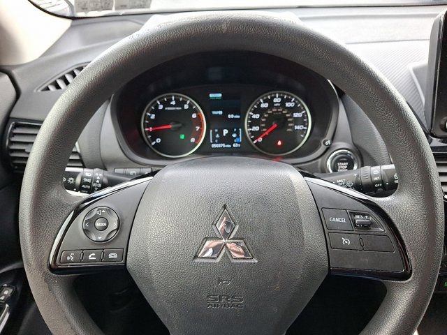 Used 2024 Mitsubishi Eclipse Cross LE AWD/4WD image 23