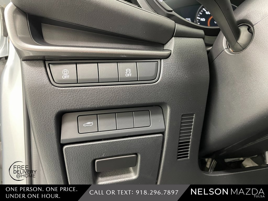 Used 2021 MAZDA MAZDA3 Sedan image 25