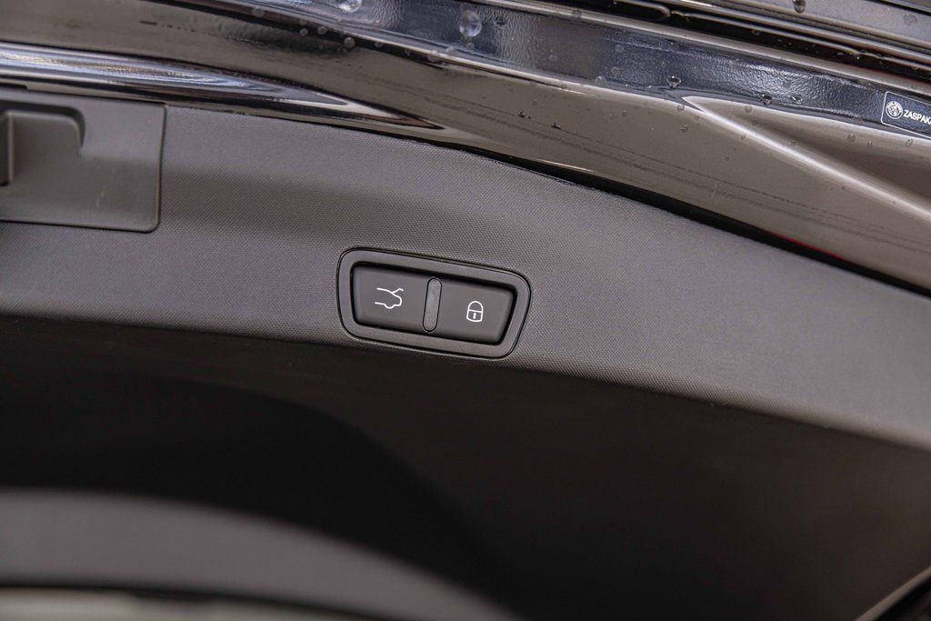 New 2025 Alfa Romeo Stelvio Sprint image 18